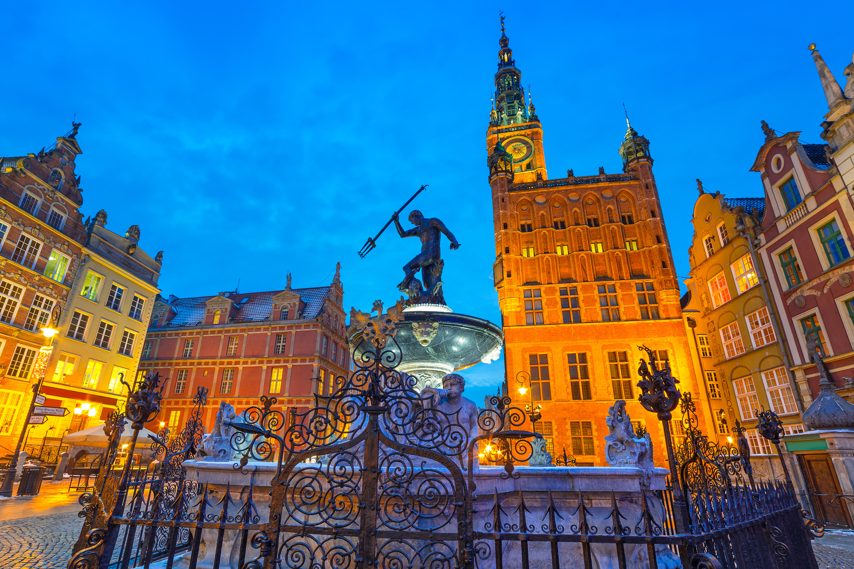 gdansk-baltic-s-hidden-gem-in-poland-travel-extravaganza